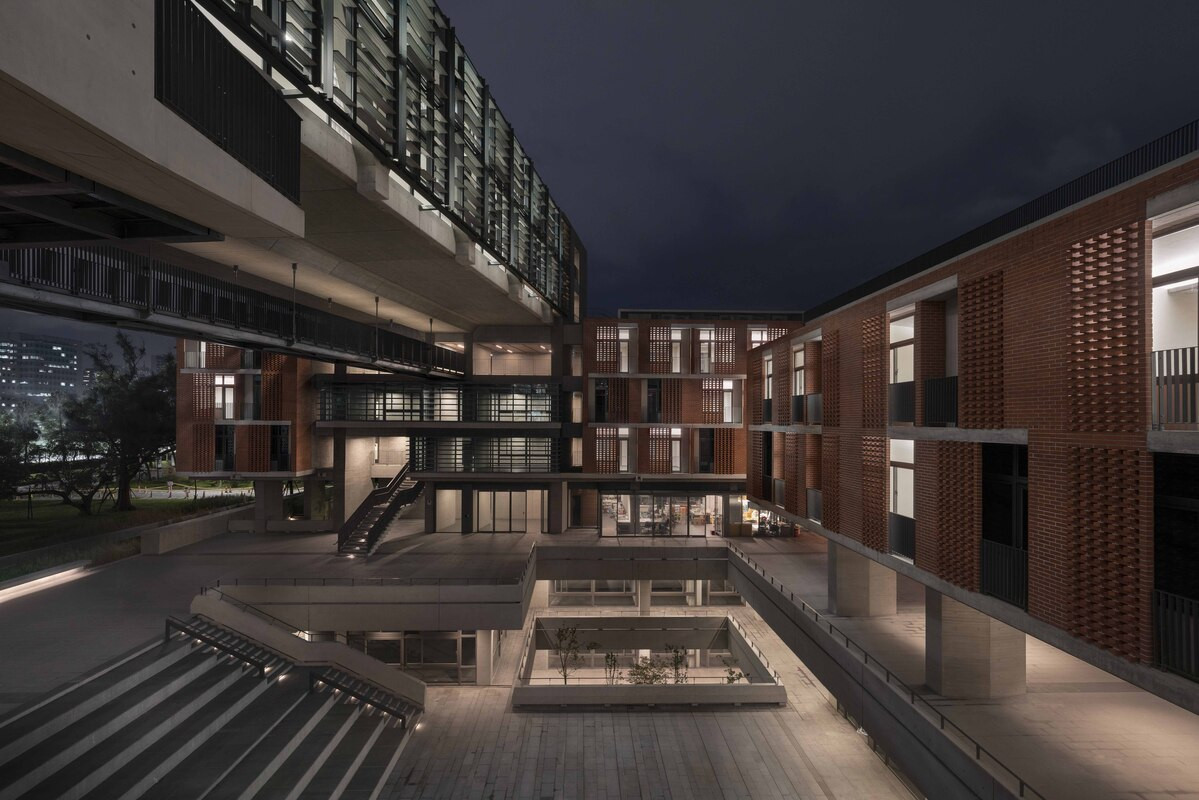 「2025台灣光環境獎」得獎作品亮點一次看！路思義教堂、史博館整修後風華再現