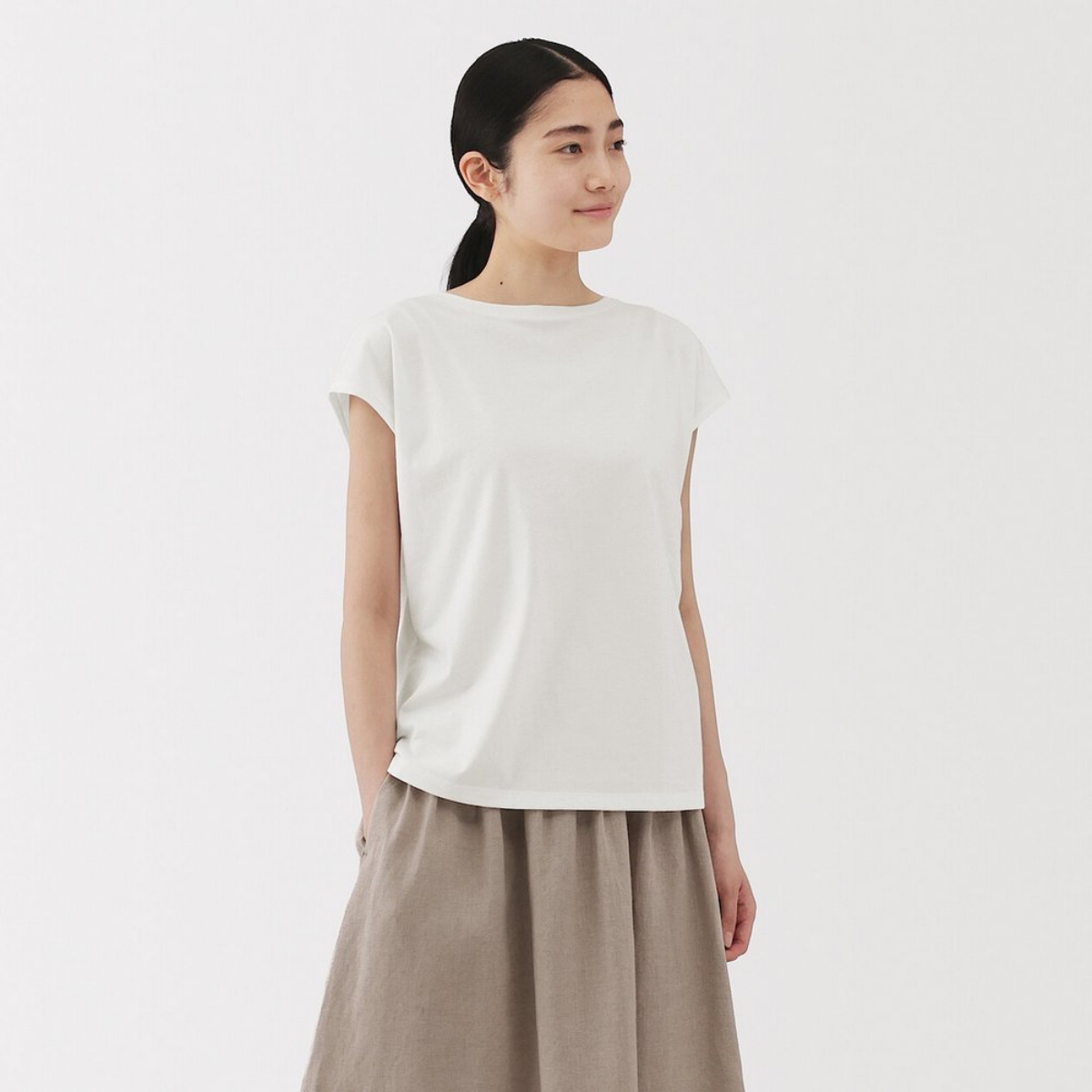 女天竺法式袖T恤，199元（圖片提供：MUJI無印良品）