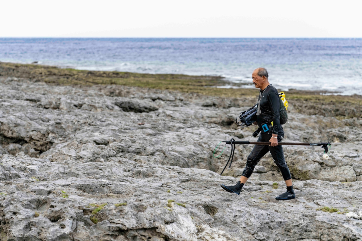 《大海浮夢》是台灣首部以海洋文學作家為主題紀錄片。（圖片提供：目宿媒體）