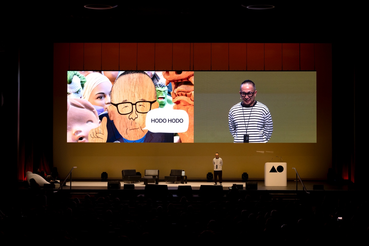 2023奧克蘭，佐藤卓演講。（攝影：Jinki Cambronero、David St George）