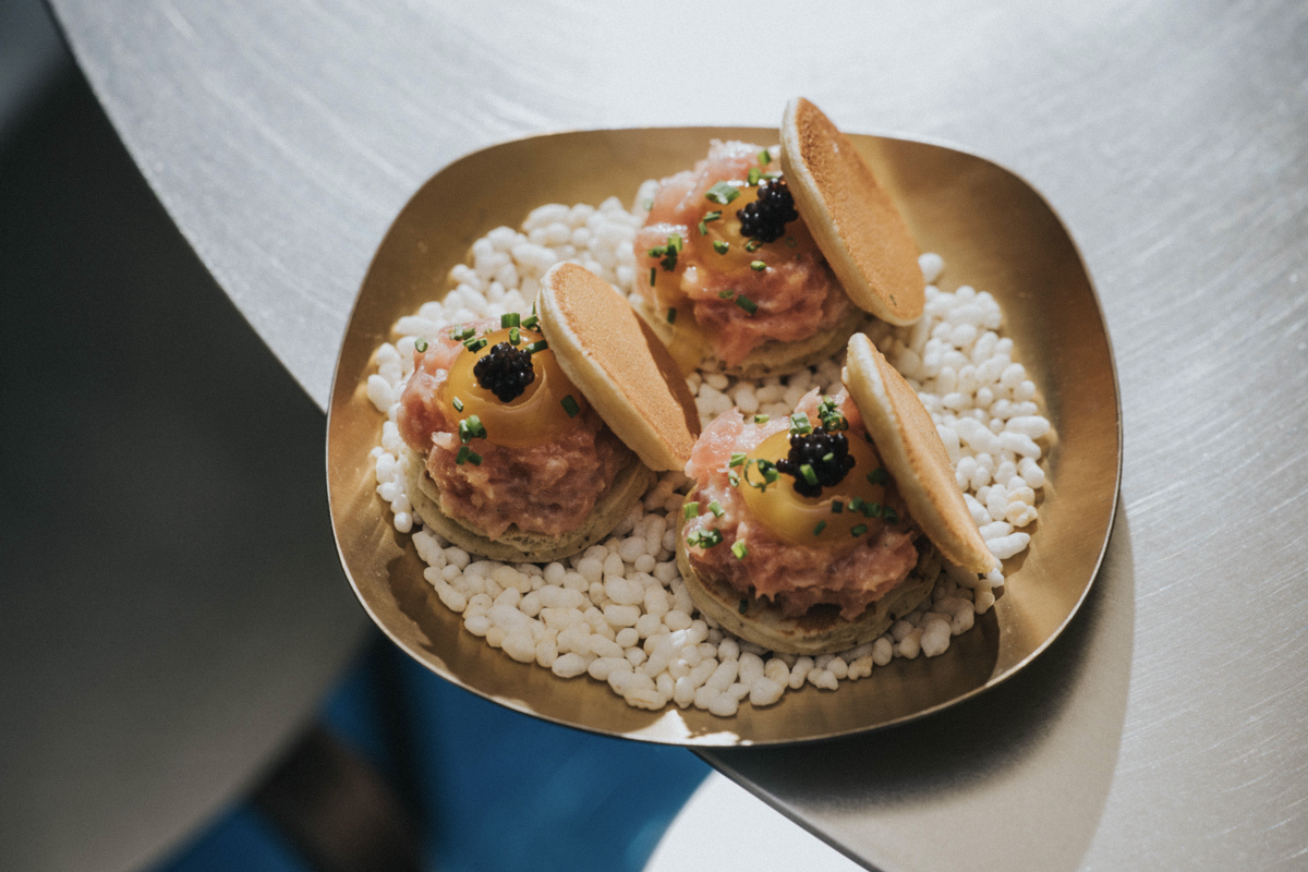 台北餐酒館「WHAT’S LA SAUCE」以醬料為主角！11款獨家沾醬構築台、美混血餐桌