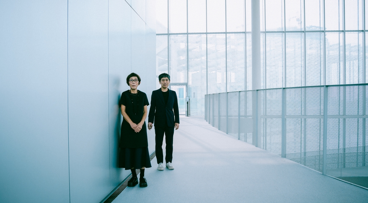 SANAA建築事務所創辦人妹島和世（左）與西澤立衛（右）於綠美圖。（攝影：Lily Chen）