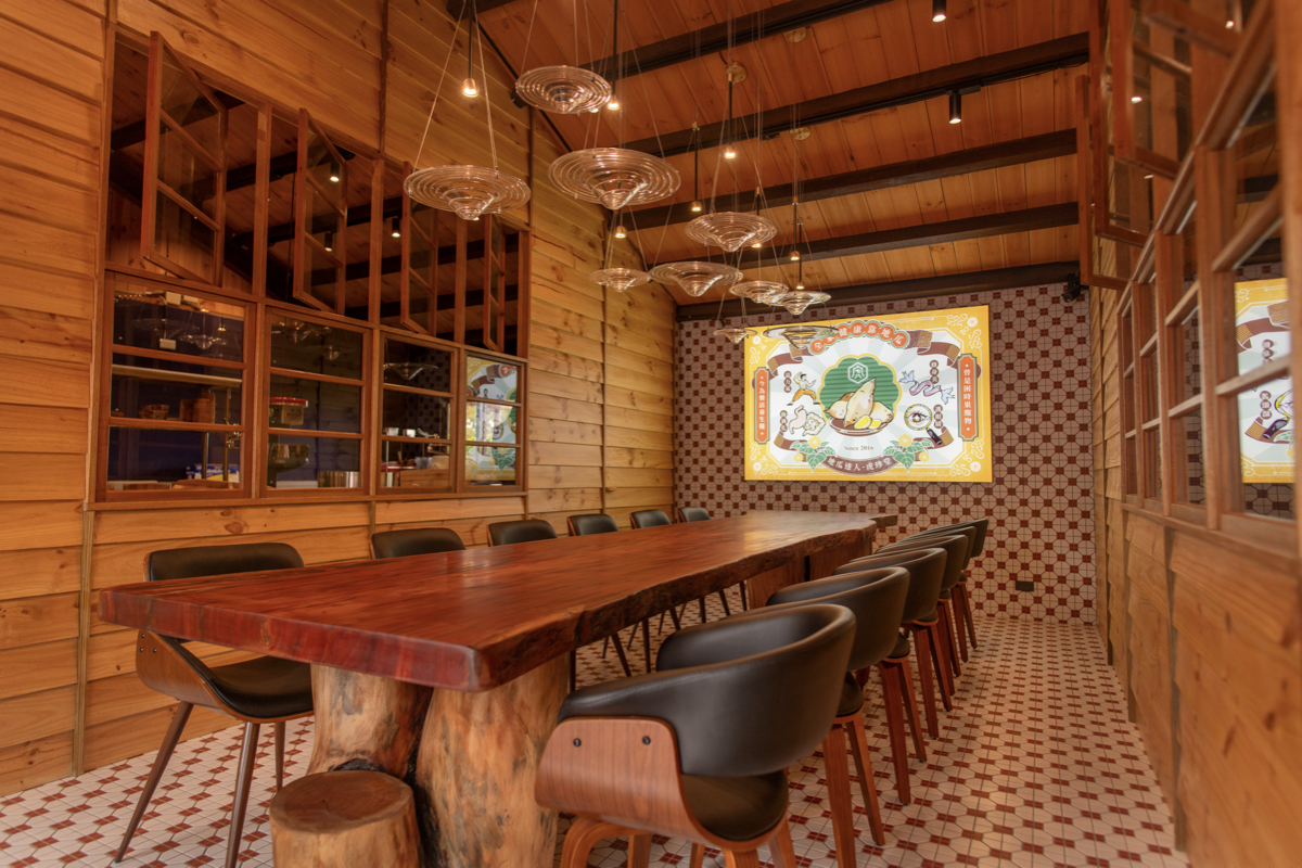 雲林虎尾「虎珍堂森之院」老三合院內的美感伴手禮店！在綠意老屋中品地瓜糕點