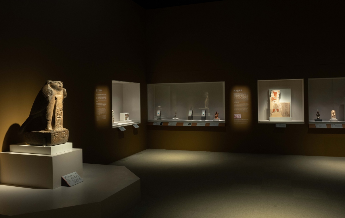 奇美博物館特展《埃及之王：法老》第二單元「從神而來」（圖片提供：奇美博物館）
