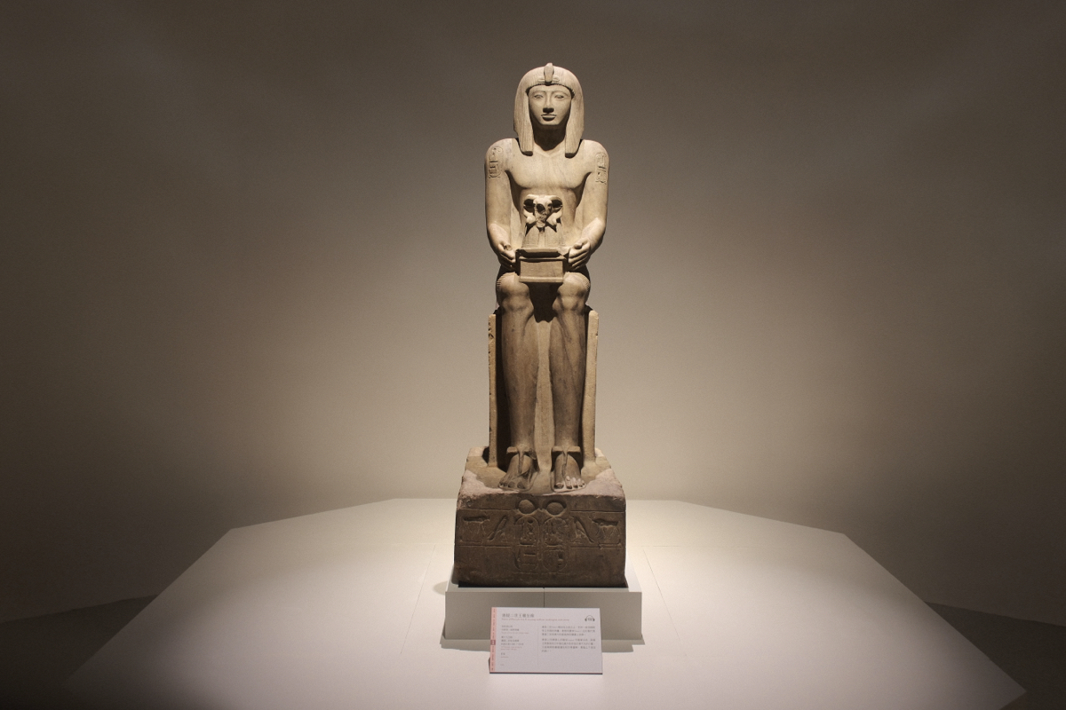 奇美博物館《埃及之王：法老》4件必看展品！大英博物館策展人親挑石雕、文書、聖甲蟲等文物