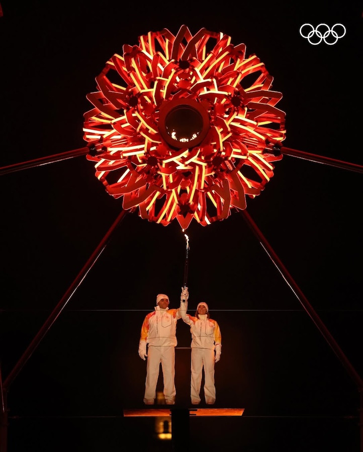 2026米蘭冬奧「聖火台」設計！以太陽為意象打造，致敬達文西繩結幾何與自然交織之美