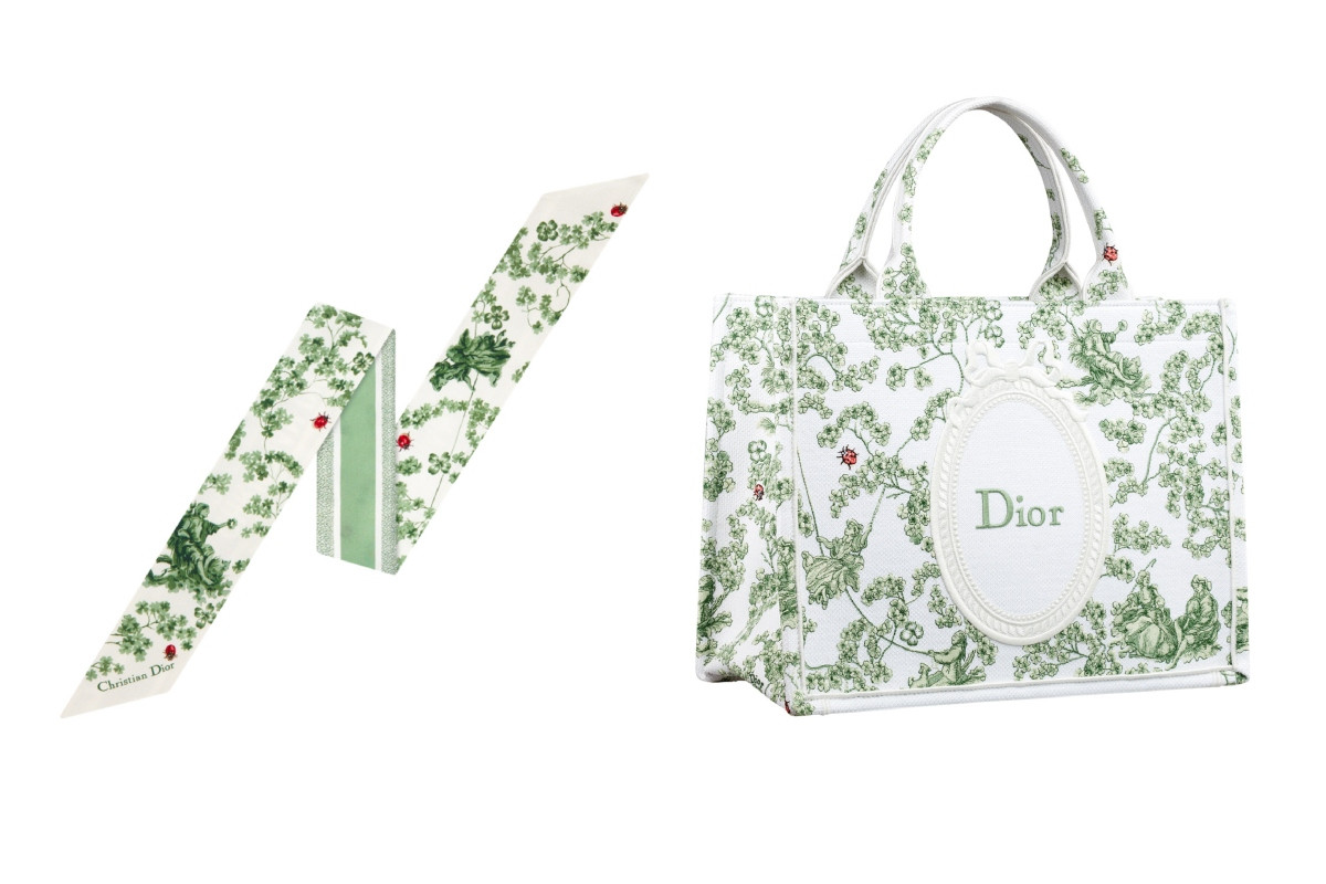 【圖騰#Toile de Jouy Clover】Dior Mitzah絲巾（左），參考價格 NT$8,200；Book Tote中型托特包（右），參考價格 NT$120,000。（圖片提供：Dior）