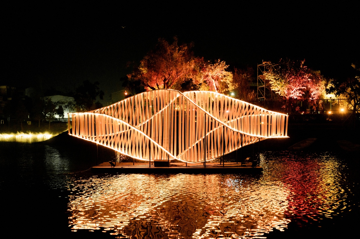 《 波光粼粼 - 維度遊蕩》｜陳婉宜 & 吳冠葳（圖片提供：都市藝術工作室 ）