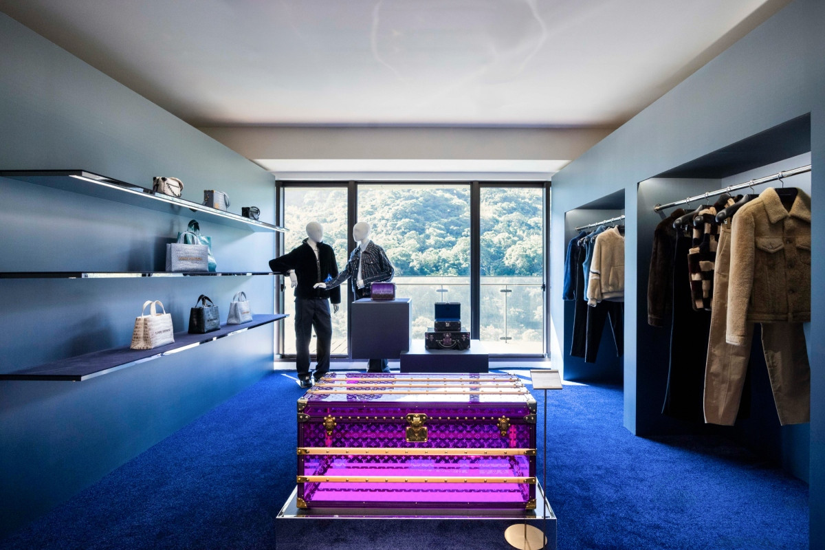 雅士夢境展區揭開男士訂製服和各類珍稀皮革Speedy P9包款設計。（圖片提供：Louis Vuitton）