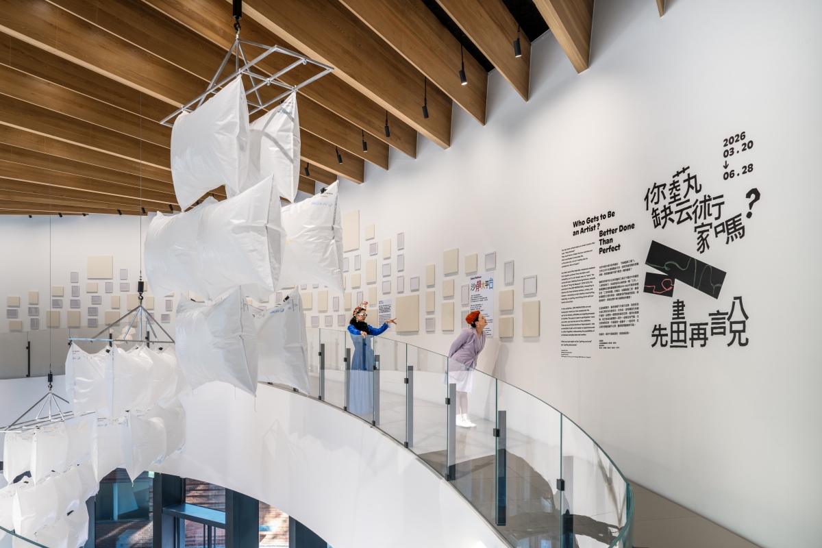 走進美術館卻空無一物？勤美術館2026春季展《你缺藝術家嗎？》滿足不止當觀眾的創作慾，一起拿起畫筆「先畫再說」。（圖片提供：勤美術館）