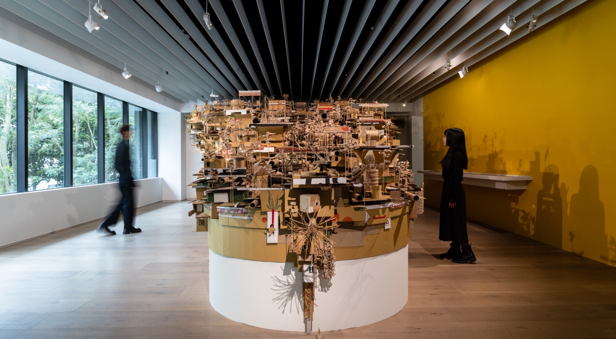 忠泰美術館《燼光之城》開展！集結11組國內外藝術家，探問全球化下城市文明的崩解、挑戰與再生