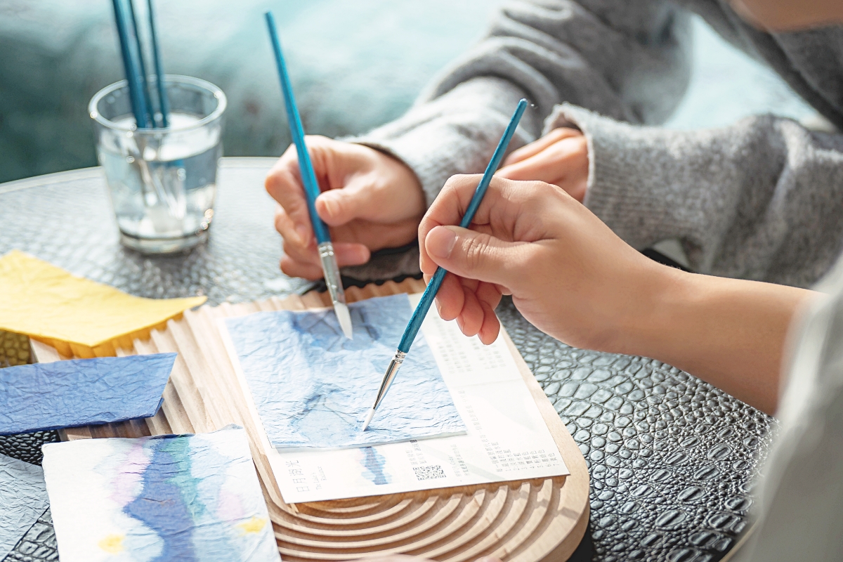 紙藝撕畫體驗。（圖片提供：漢來日月行館）