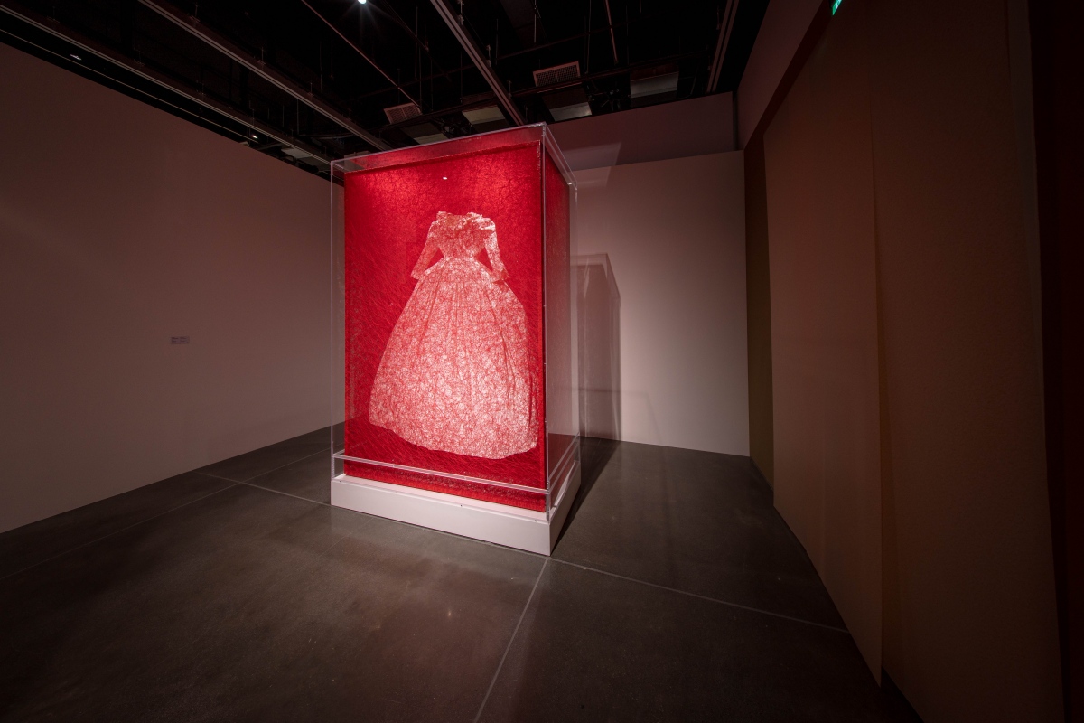 屏美館開幕首展《當繁華盛開》展場一隅（圖片提供：蔚龍藝術）