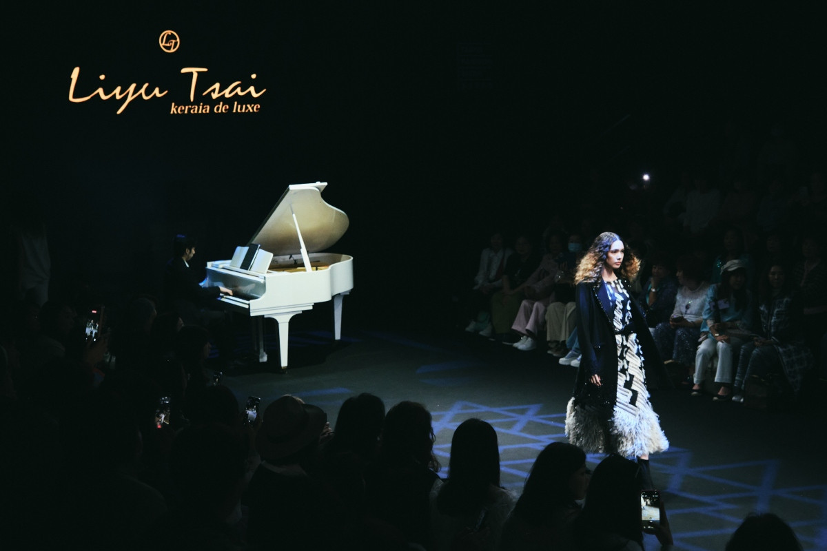 伸展台秀，圖為Liyu Tsai走秀現場。（圖片提供：Liyu Tsai）