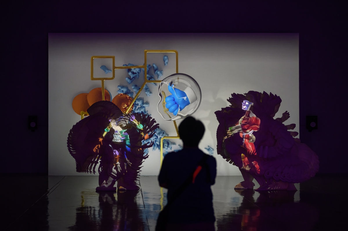 克文．布黑（Kévin BRAY）〈原型夾制：塑造身分，置換世界〉展場一隅（圖片提供：國美館）