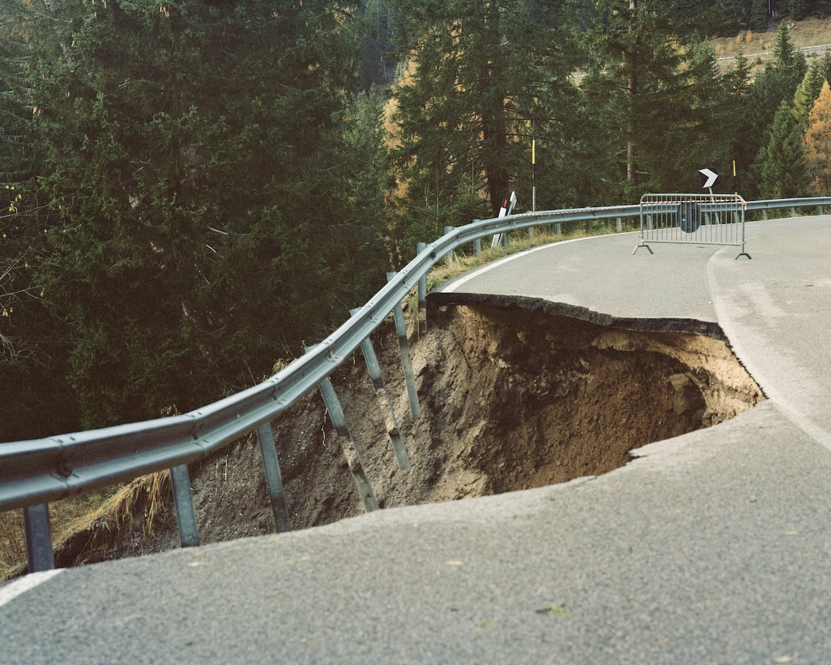 2025百達攝影獎《風暴》在關渡美術館！從12組國際攝影師紀錄「風暴」之作看世界