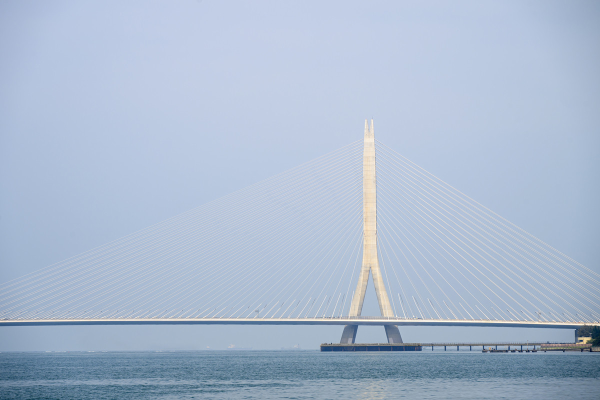 淡江大橋「夜半舞者」建築設計解析！Zaha Hadid事務所親解鋼箱樑纖薄橋面等亮點