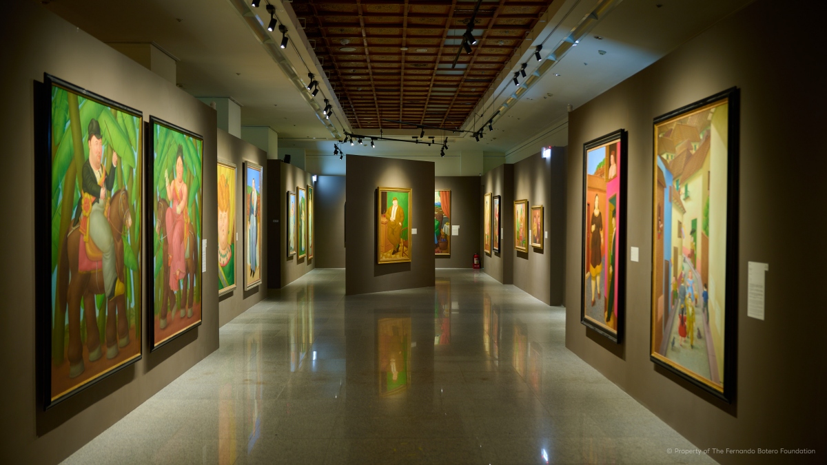 波特羅首度在台舉辦的大型特展《圓潤的魔法 波特羅特展》，在中正紀念堂展出中。展覽共展出118件波特羅作品，涵蓋油畫、素描、水彩與雕塑等多種藝術樣貌。（圖片提供：聯合數位文創）