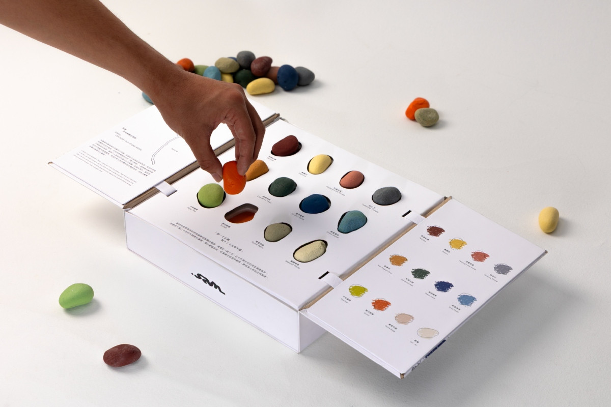 包裝設計特別獎入圍作品《裏海美術館》。（圖片提供：台灣設計研究院））