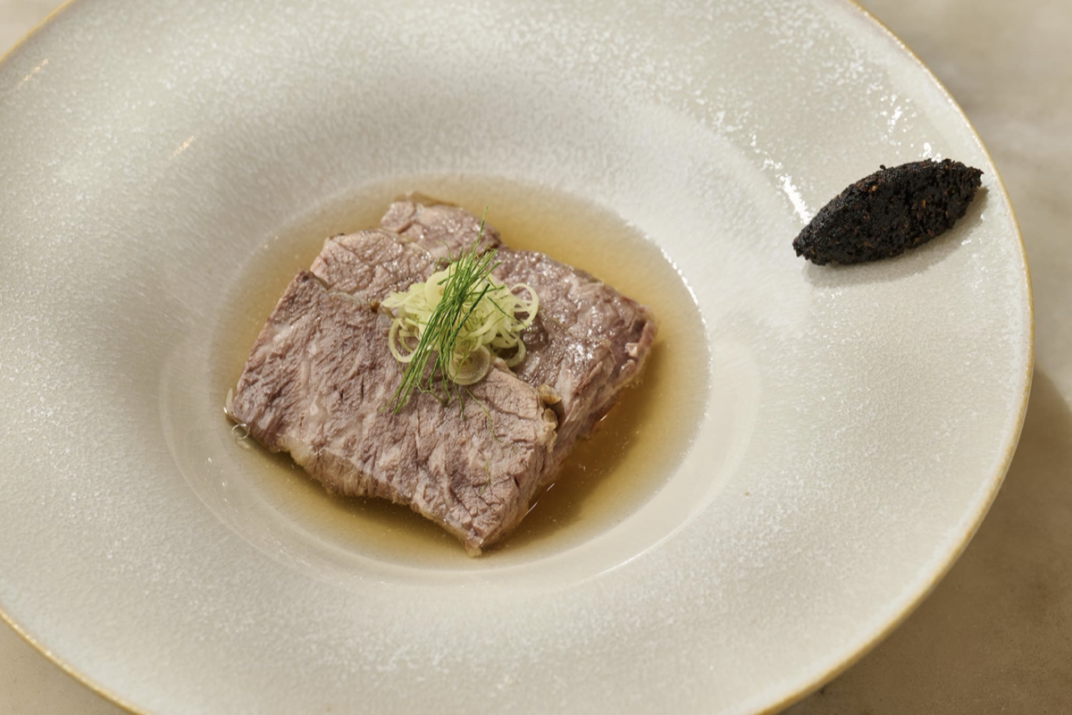 COAST夏季限定「泰味新境」當代泰菜套餐，一餐集6組泰國米其林、亞洲50大名廚招牌料理