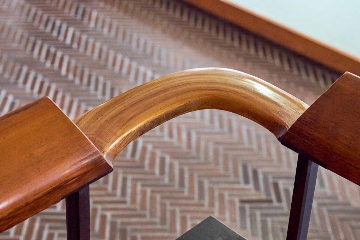 舊市民大廳大階梯的扶手（圖片提供：星野集團）