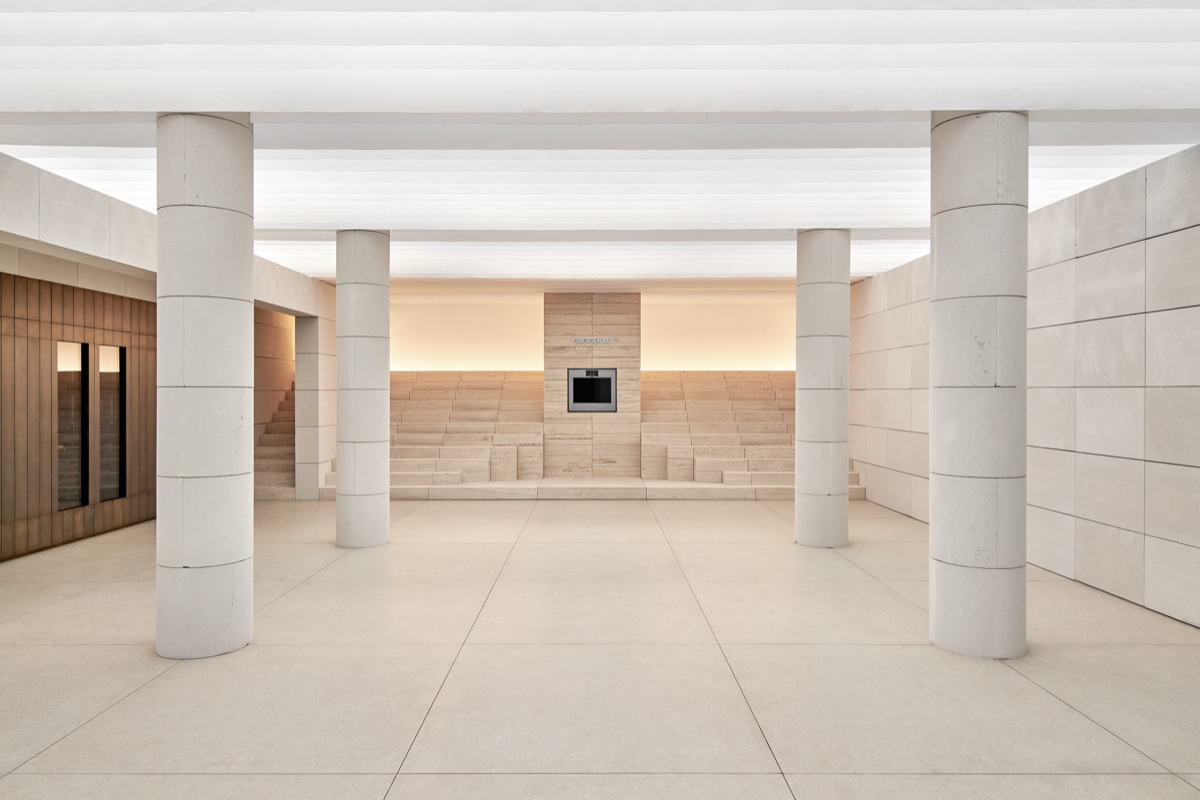 【2026米蘭設計週】德國頂級廚電Gaggenau「凝然聖域」把現代廚房搬進古老神殿，思考工藝的本質