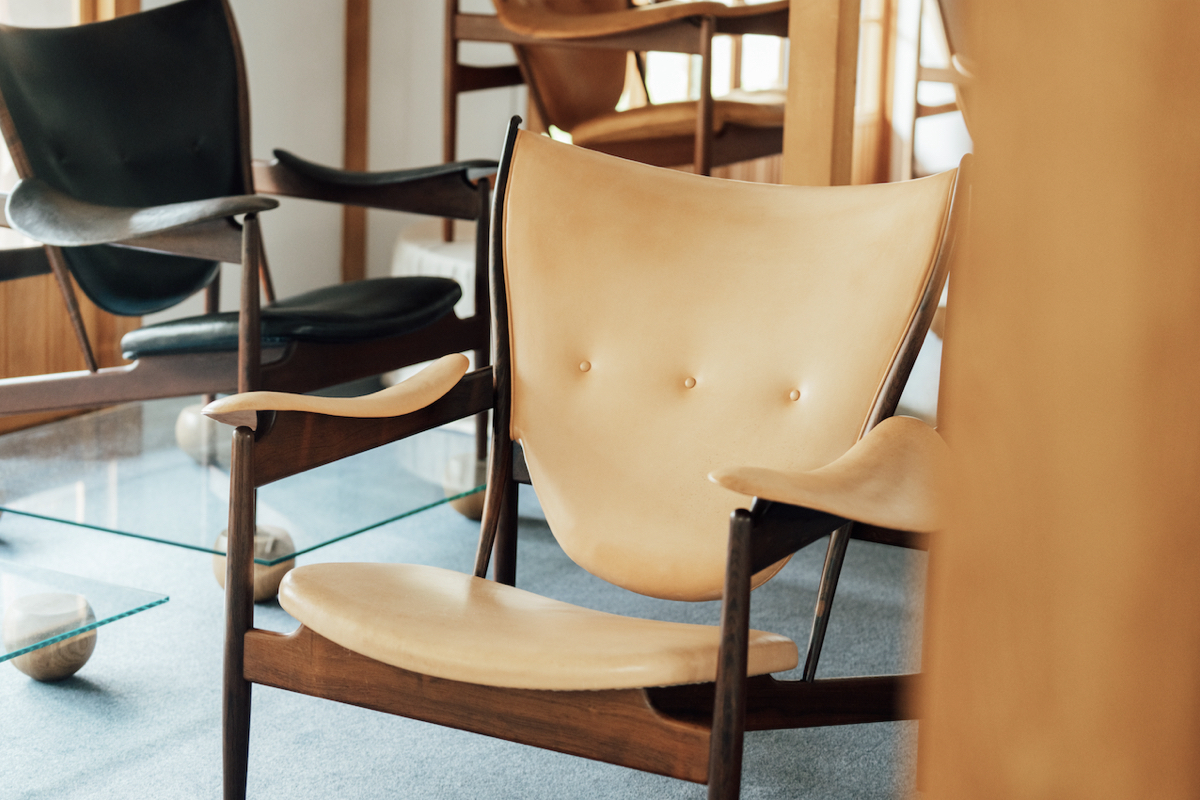 Finn Juhl早期珍稀作品大集合！《椅子的獨白》集結Bone Chair、酋長椅、FJ 45等經典大作