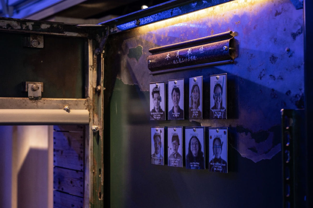 台北科教館「2055未來小屋」！走進賽博龐克場景，想像人類與AI機器人共生的近未來