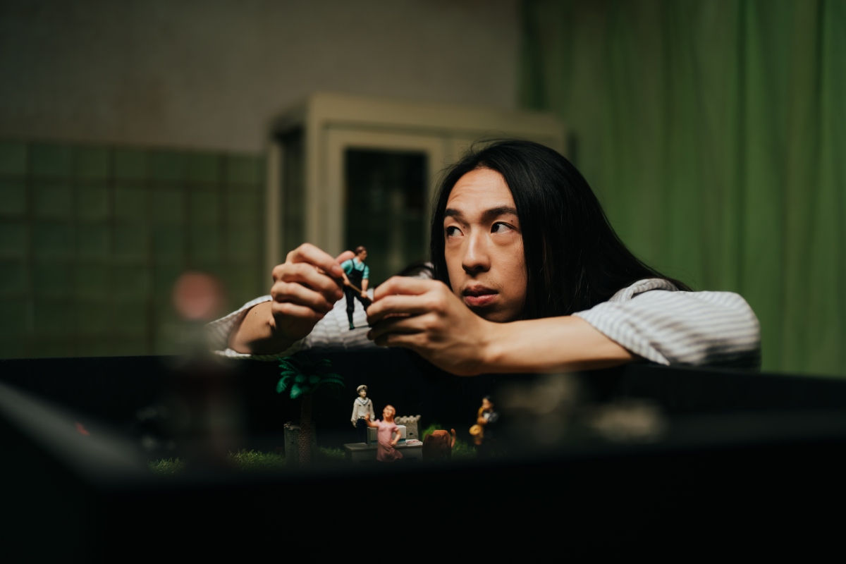 在療養院秩序井然的背後，隱藏著不為人知的祕密。（圖片提供：Stupid Particle 笨蛋工作室）