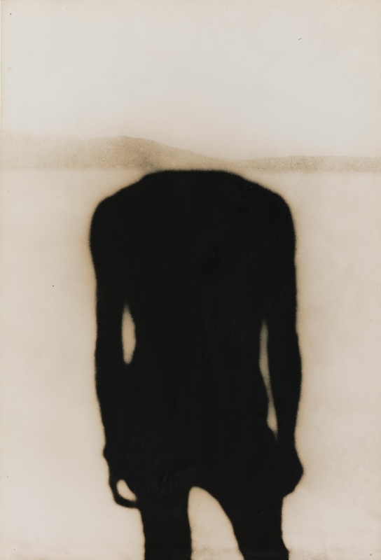 張照堂，《存在與虛無I》，1962，銀鹽相紙，56 × 38 公分。臺北市立美術館典藏。（圖片提供：北美館）