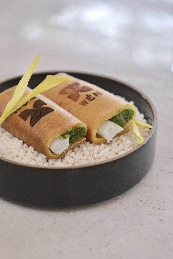 台中南屯「炆WÉN」當代客家餐廳！融粵菜技法精緻演繹客家菜，薑絲小卷、梅菜海參等4道必點