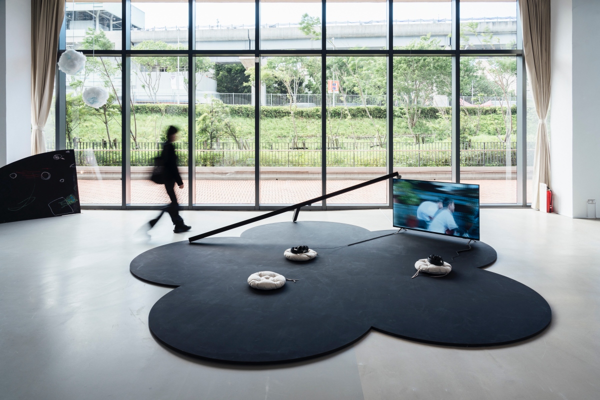 蔡咅璟 ，〈珍鳥園計畫〉，2021-2026。（圖片提供：新北市美術館，攝影：透島影業）