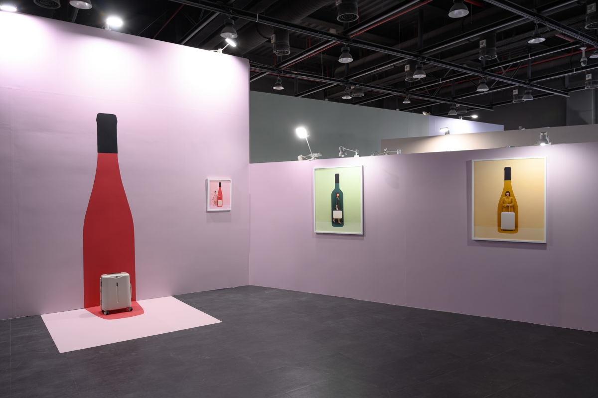 展場空間《靈感成真》此展區還原他們的工作室，並展出珍貴的手稿，呈現作品從靈感發想到完成的創作軌跡。（圖片提供：古北町藝文有限公司 GUBEIDING.）
