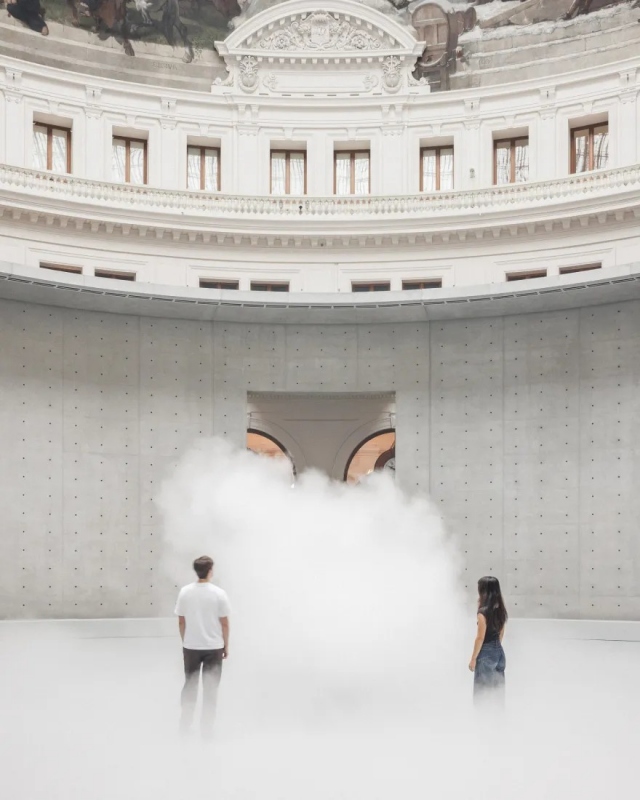 中谷芙二子《Cloud #07156》© Florent Michel ／11h45／Pinault Collection