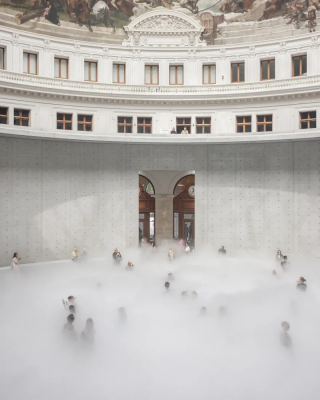 中谷芙二子《Cloud #07156》© Florent Michel ／11h45／Pinault Collection