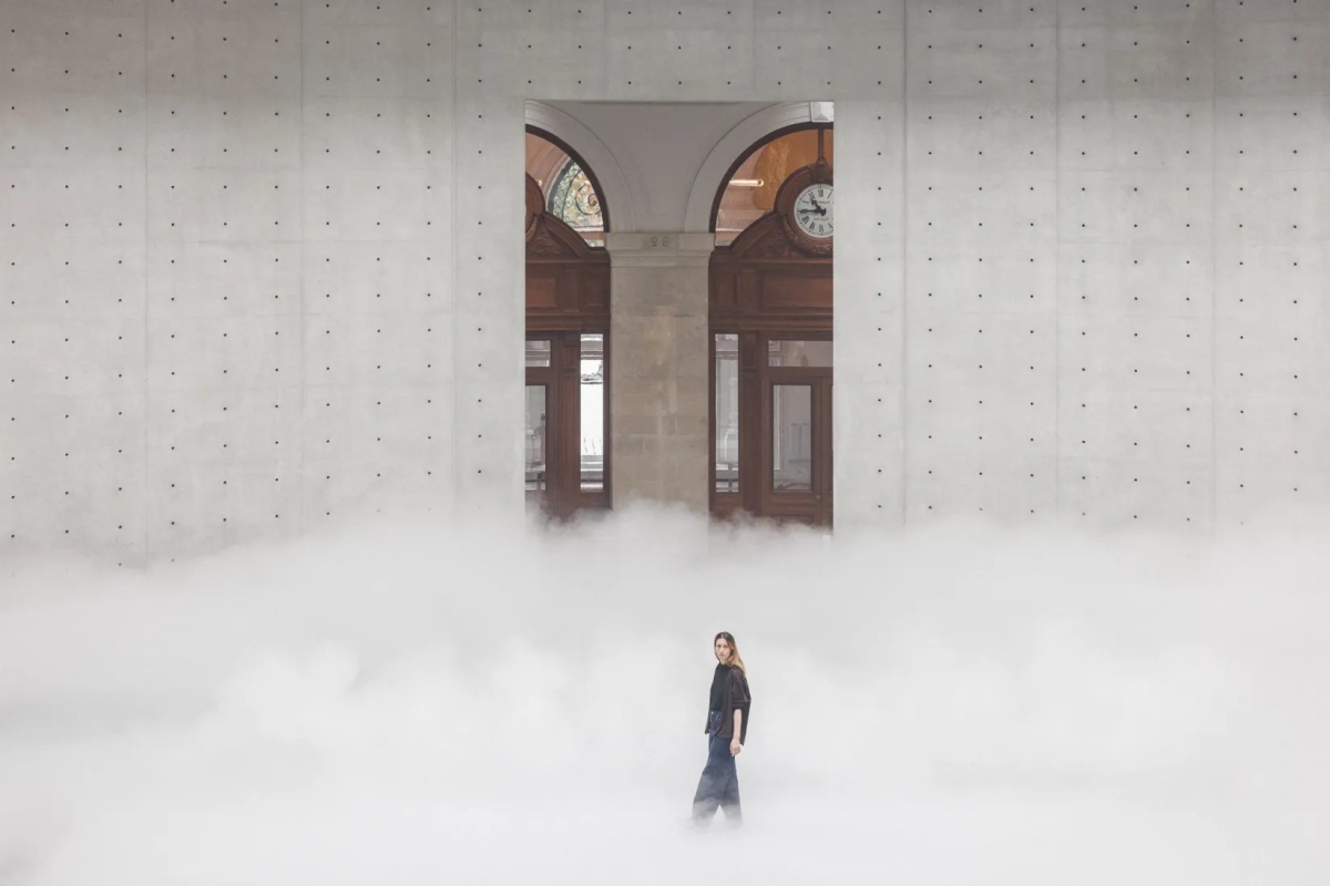 中谷芙二子《Cloud #07156》© Florent Michel ／11h45／Pinault Collection (4)
