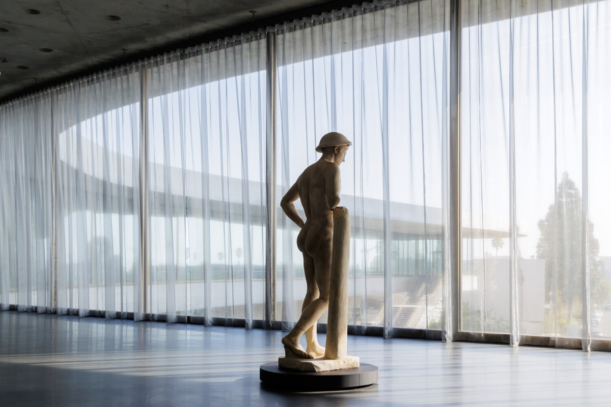 洛杉磯郡立美術館LACMA新館「David Geffen Galleries」揭幕！274公尺混凝土巨獸降落LA