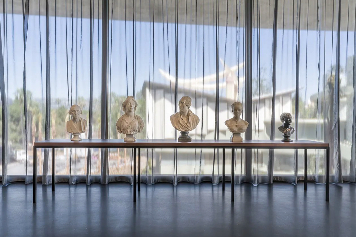 洛杉磯郡立美術館LACMA新館「David Geffen Galleries」揭幕！274公尺混凝土巨獸降落LA