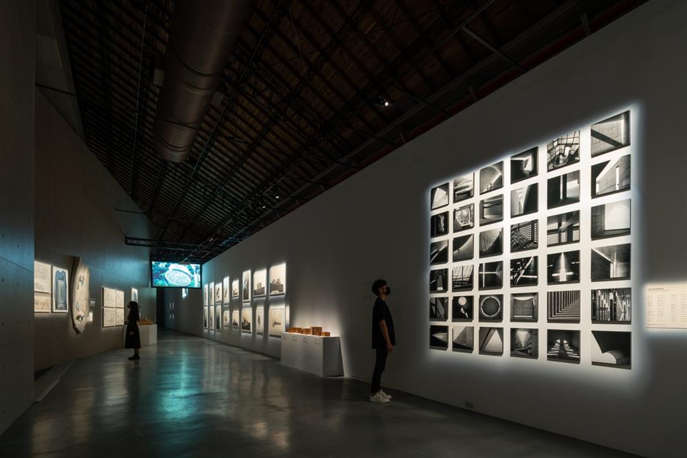 2022年在台北登場的「挑戰—安藤忠雄展」，由忠泰美術館聯手安藤忠雄建築展實行委員會共同主辦。（圖片提供：忠泰美術館）