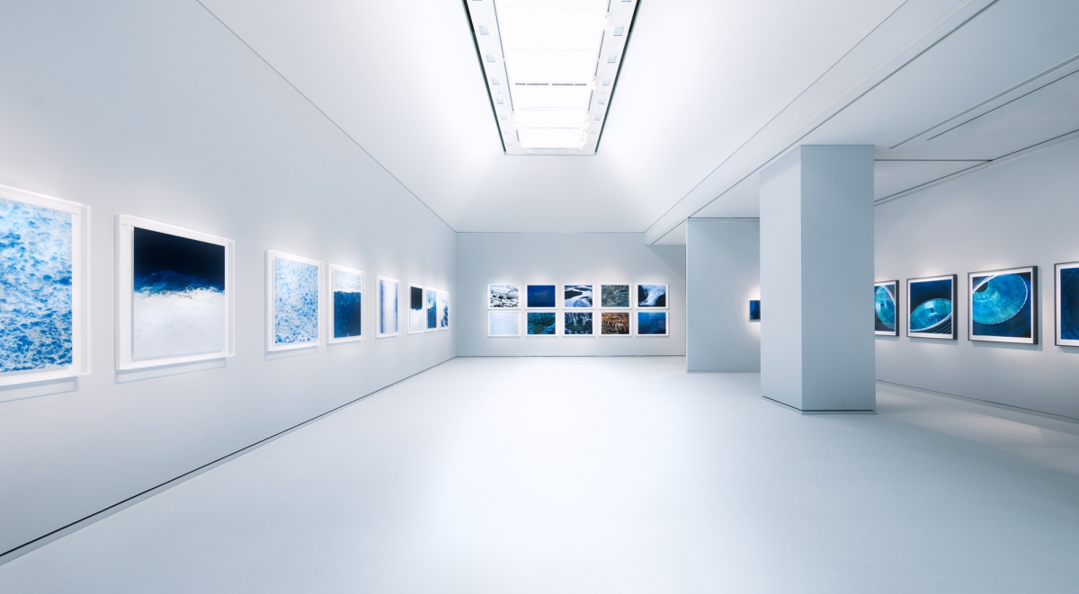 日本攝影家瀧本幹也首檔美術館大型個展《LUNATION朔望》：從海洋凝視宇宙，生命如何與自然息息相關？