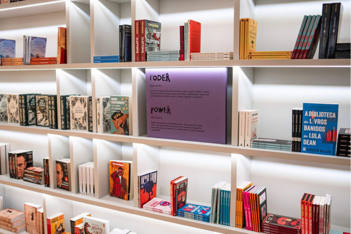 Power（權力）書架。（圖片來源：Livraria Lello）
