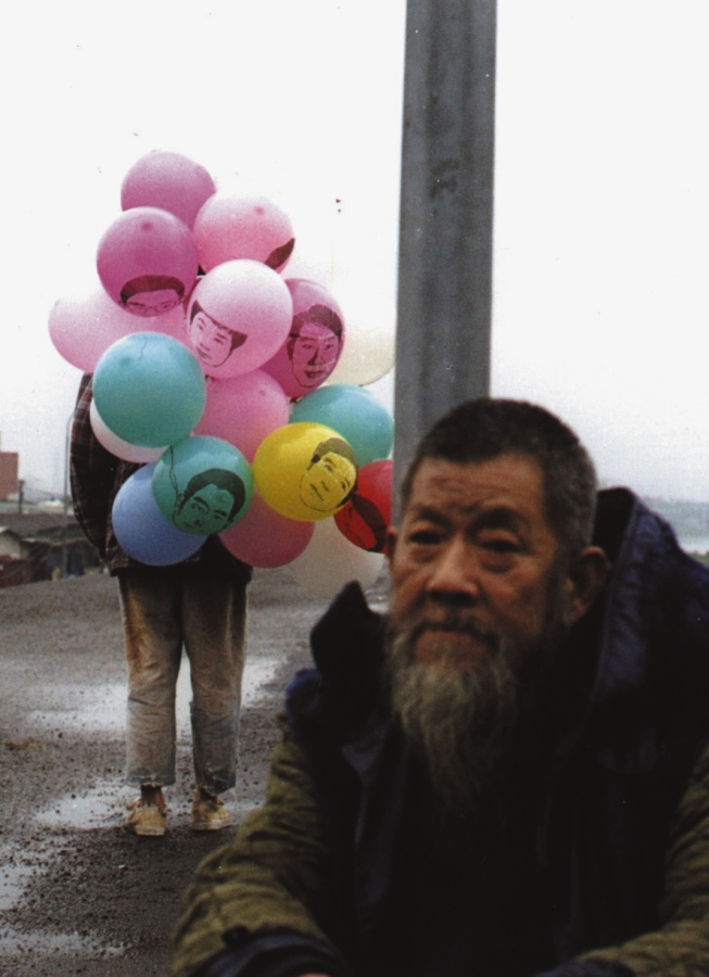 《我叫阿銘啦》（2001）是陳芯宜首部劇情長片，可以見到日後她作品常見的夢境與廢墟元素。（圖片提供：行者影像）