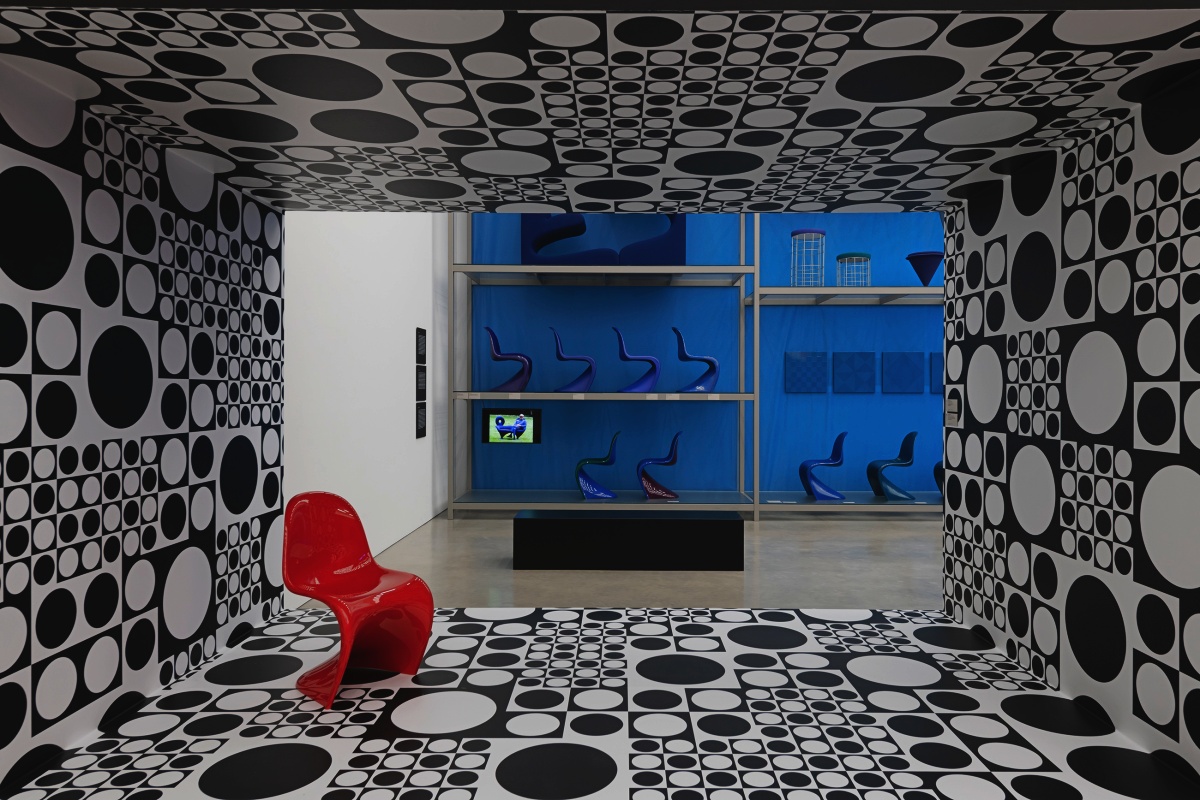 《Verner Panton: Form, Colour, Space》展覽現場。（圖片提供：Vitra Design Museum / Franz Wamhof © Verner Panton Design AG）