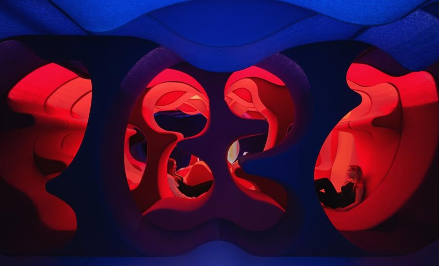 《Verner Panton: Form, Colour, Space》展覽現場。（圖片提供：Vitra Design Museum / Franz Wamhof © Verner Panton Design AG）