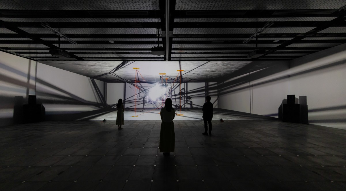 真鍋大度海外首次個展「關係時態」中美館登場 ！量身打造3件全新創作，探索身體、感知與運算交織而成的世界 