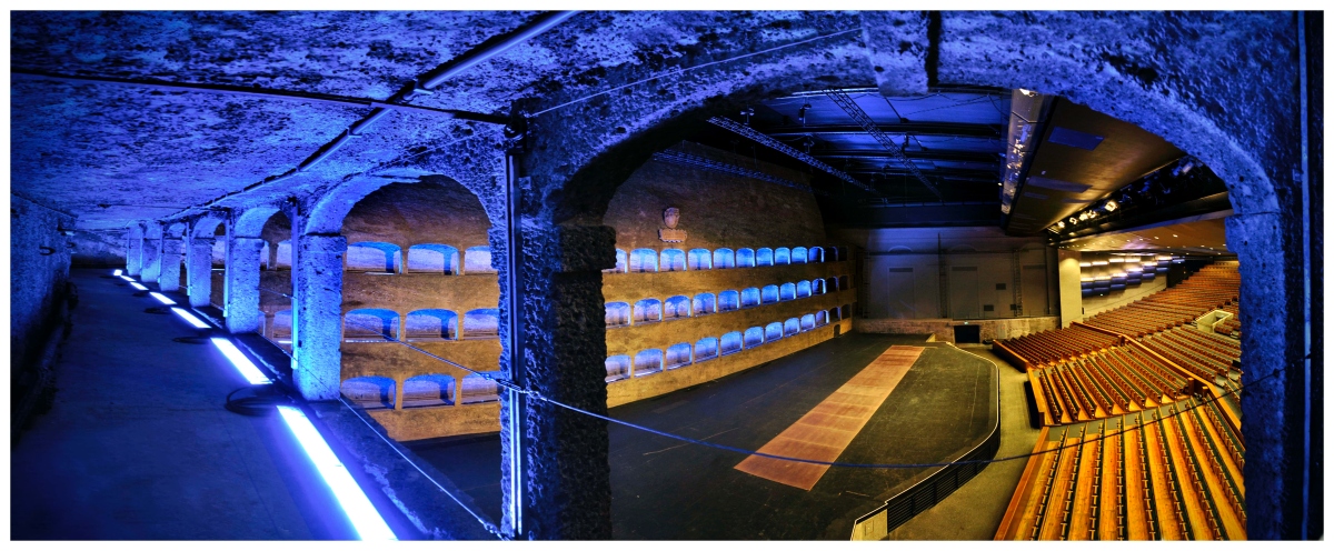 岩石騎術學校劇院一景。（攝影：Salzburger Festspiele / Luigi Caputo）