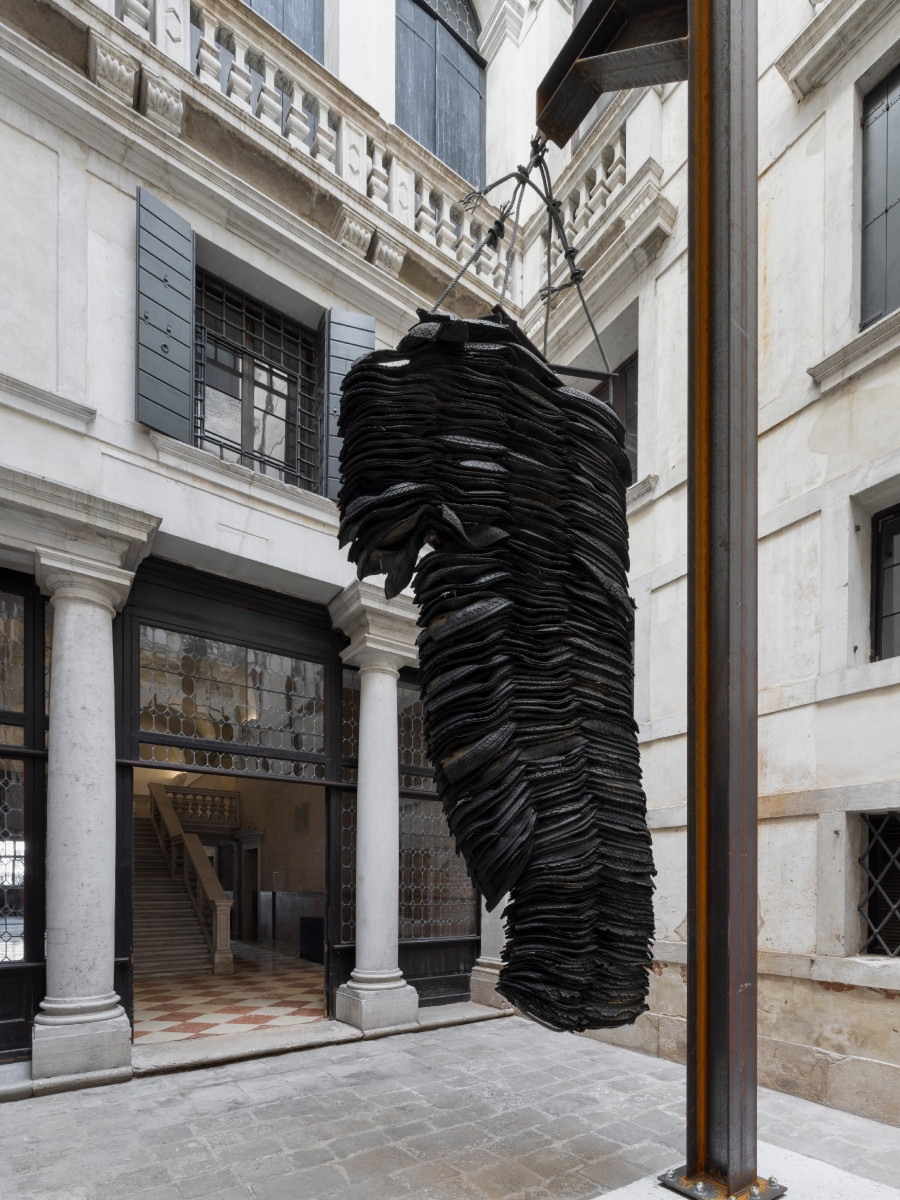 Richard Prince《Folk Songs (Blasting Mats)》。（圖片提供：Fondazione Prada／攝影：Andrea Rossetti）