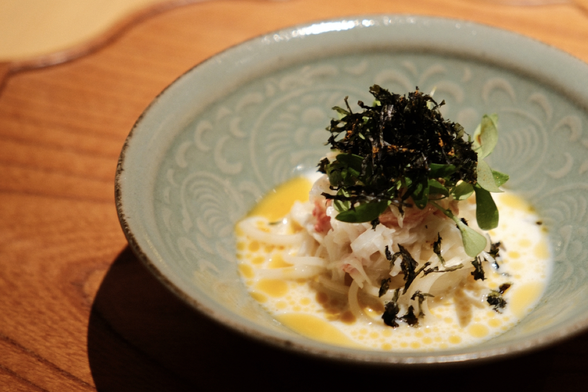 台北米其林一星「掬・Kiku」日本料理：前祥雲龍吟副主廚當家，鮮魚天婦羅、乳鴿、松葉蟹冷麵必嚐