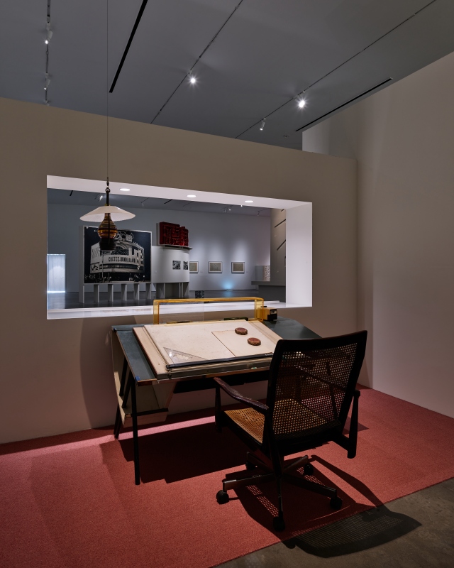王水河工作桌（攝影：Studio Millspace、圖片提供：臺中市立美術館）